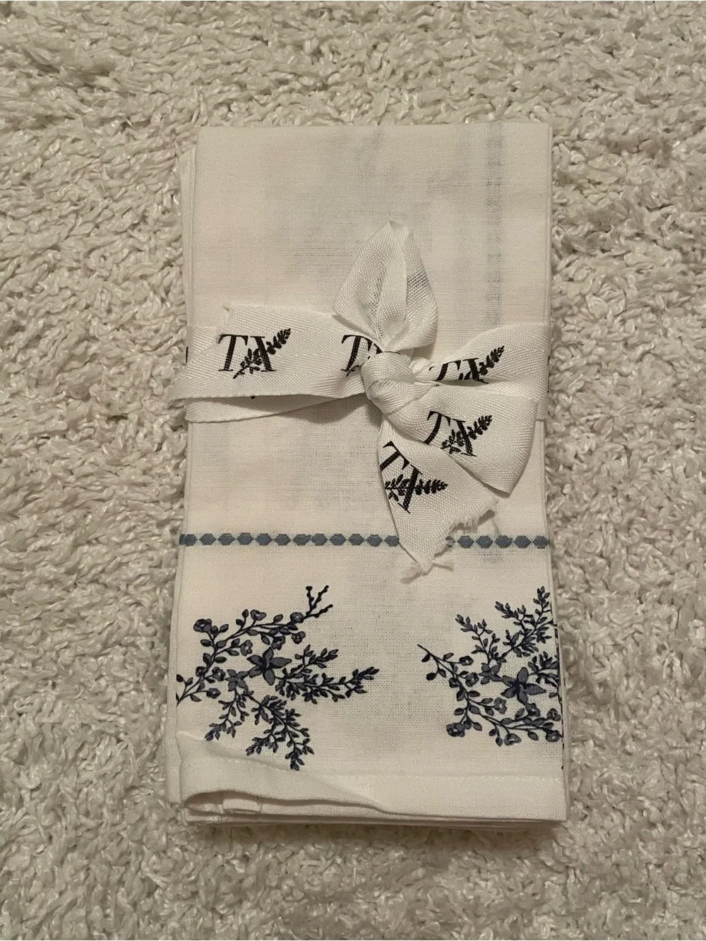 My Texas House Blue & White Floral Cotton Cloth Napkins 20” x 20” set of 4 NWT